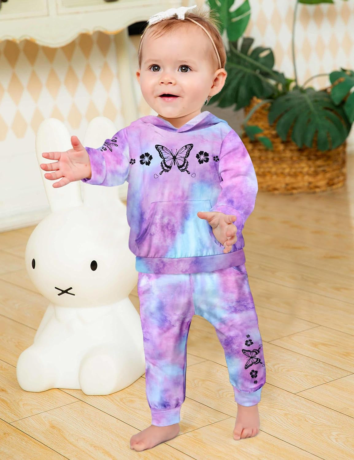 Infant Tie Dye Sweatsuit Set for Newborn Girls - Long Sleeve Hoodie and Pants for Fall and Winter